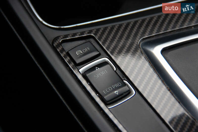 Седан BMW 3 Series 2014 в Одессе