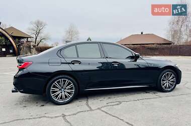 Седан BMW 3 Series 2022 в Дніпрі