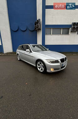 Универсал BMW 3 Series 2011 в Киеве