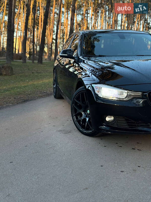 Седан BMW 3 Series 2012 в Житомире