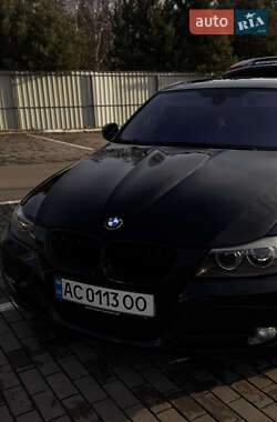 Седан BMW 3 Series 2009 в Луцке