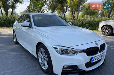 Седан BMW 3 Series 2017 в Києві