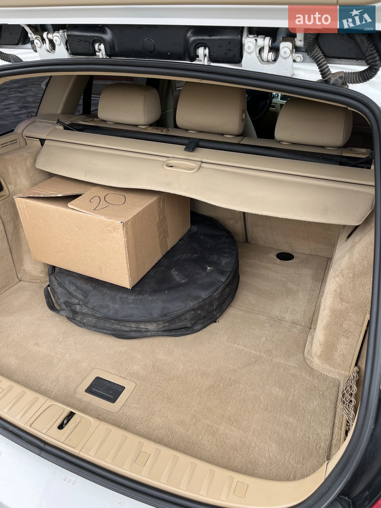 2010 BMW 3er - мініатюра 7