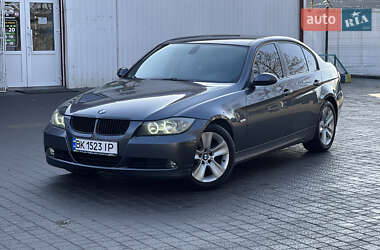 Седан BMW 3 Series 2006 в Рівному