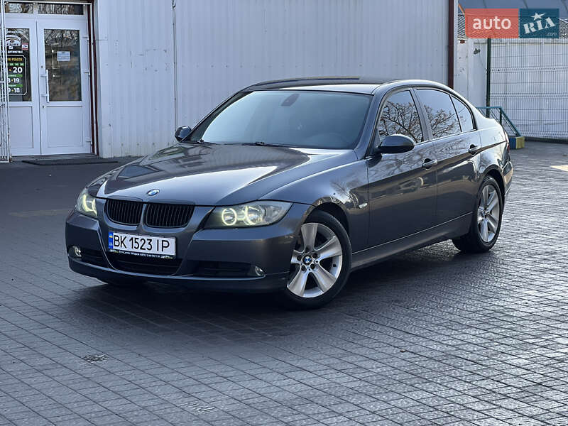 Седан BMW 3 Series 2006 в Ровно