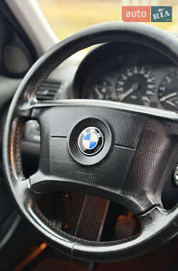 Седан BMW 3 Series 2004 в 