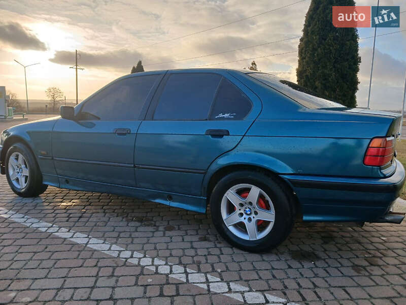 BMW 3 Series 1995