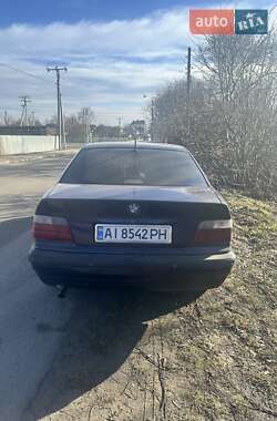 Седан BMW 3 Series 1996 в Изяславе