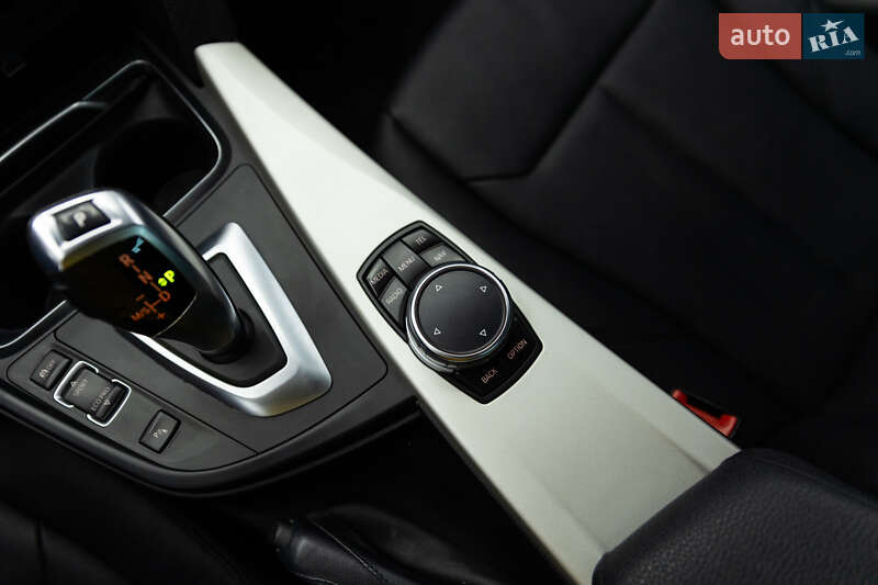 Седан BMW 3 Series 2016 в Ивано-Франковске