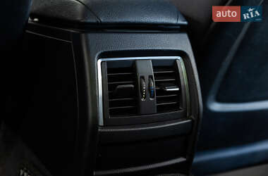 Седан BMW 3 Series 2016 в 
