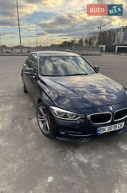 Седан BMW 3 Series 2016 в Львове