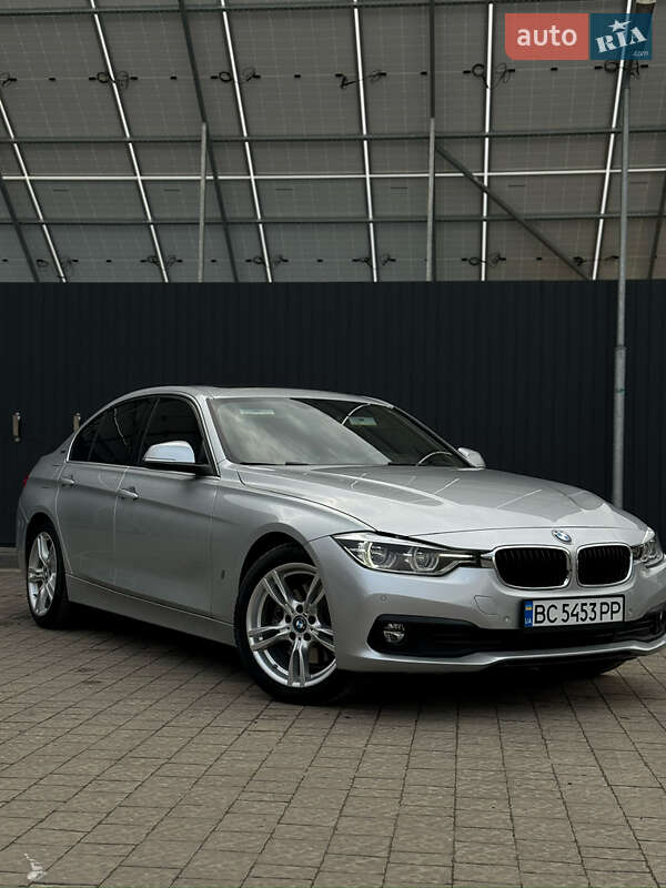 BMW 3 Series 2016
