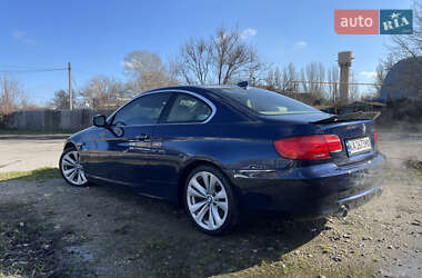 Купе BMW 3 Series 2011 в Херсоне