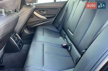 Седан BMW 3 Series 2016 в 