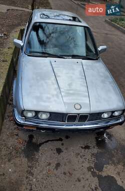 Седан BMW 3 Series 1987 в 
