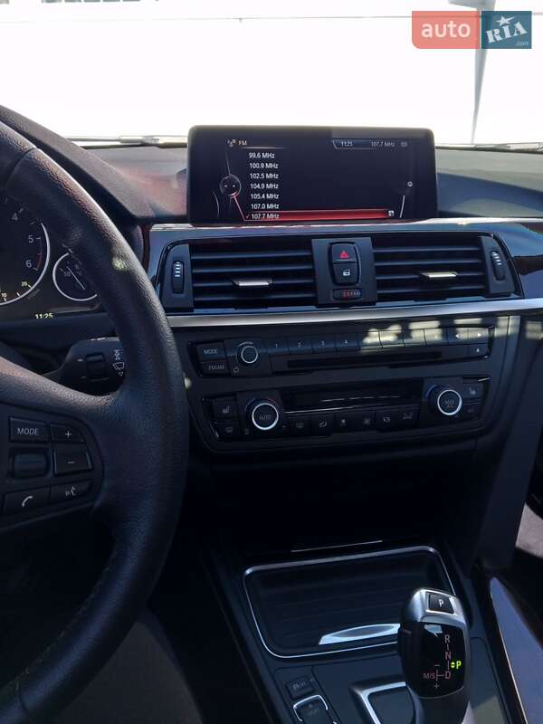 Седан BMW 3 Series 2014 в Кременчуге