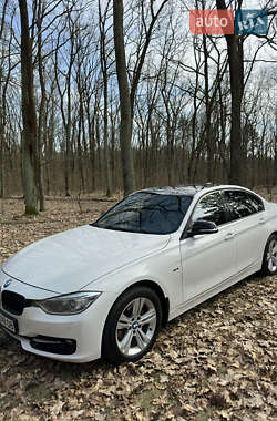 Седан BMW 3 Series 2012 в Львові