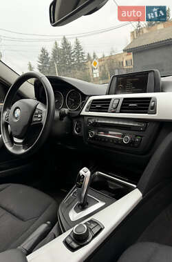 Седан BMW 3 Series 2012 в Тячеві