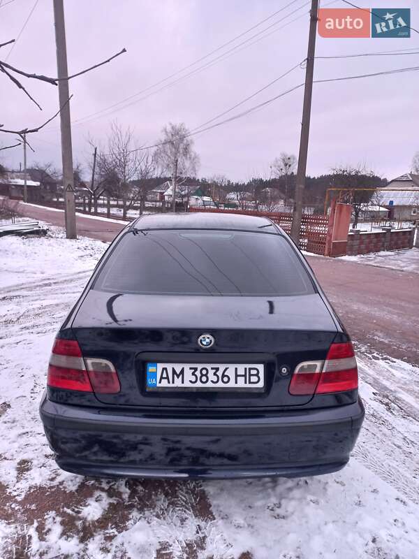 Седан BMW 3 Series 2002 в Коростене