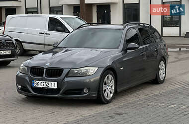 Універсал BMW 3 Series 2005 в Рівному