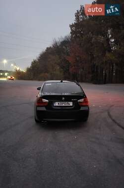 Седан BMW 3 Series 2005 в Виннице