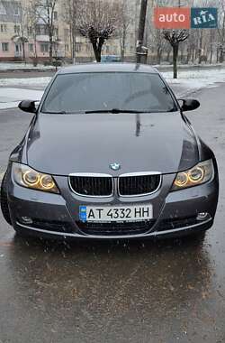 Седан BMW 3 Series 2005 в Калуше