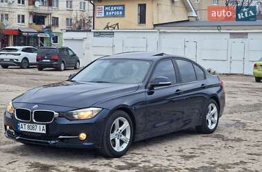 Седан BMW 3 Series 2014 в Калуші