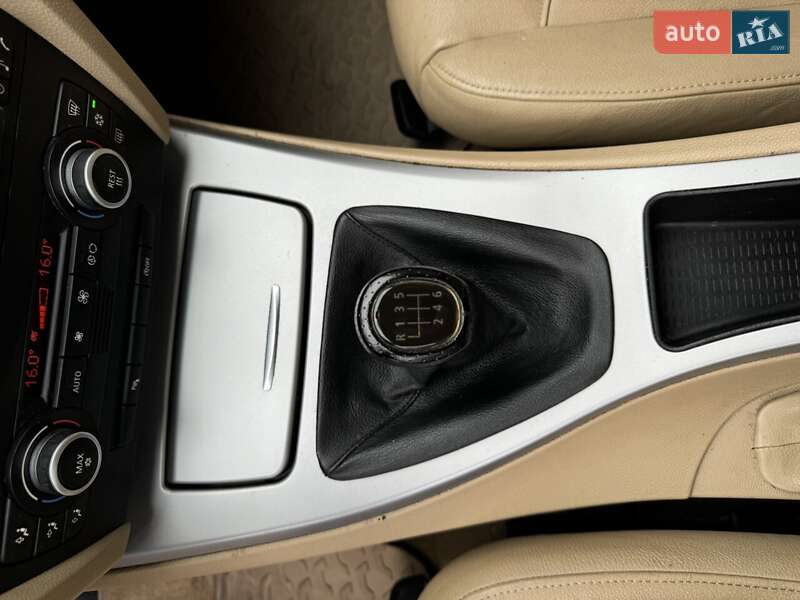 Универсал BMW 3 Series 2008 в Долине фото 39 Универсал BMW 3 Series 2008 в Долине