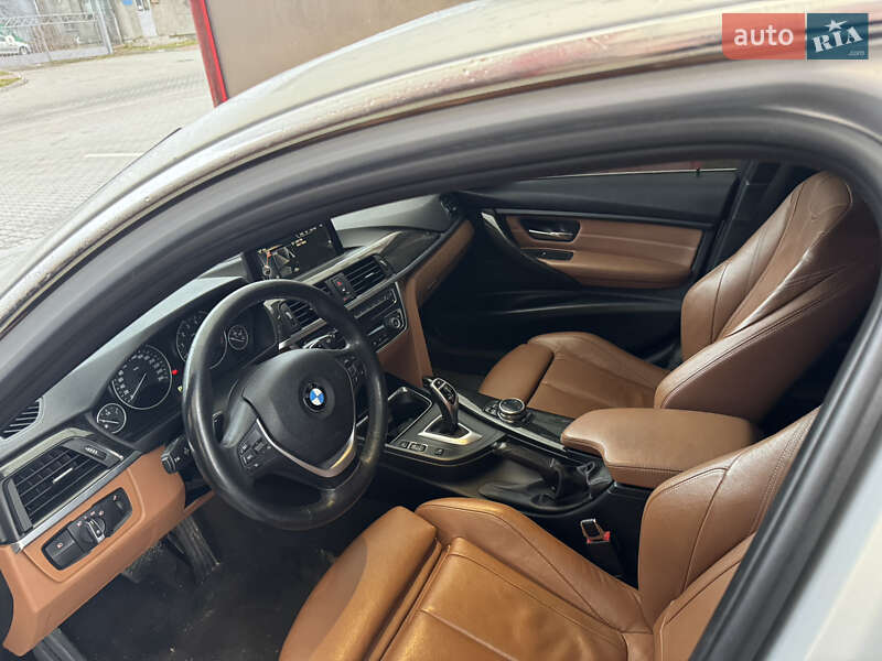 Седан BMW 3 Series 2014 в Львове