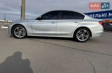 Седан BMW 3 Series 2013 в Луцке