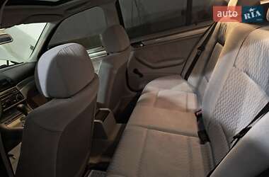 Седан BMW 3 Series 2000 в 
