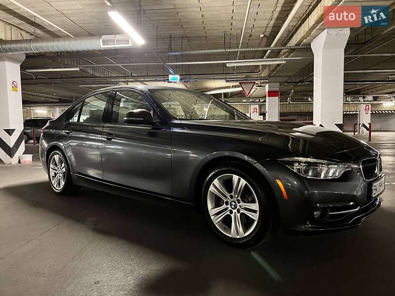 Седан BMW 3 Series 2016 в Киеве