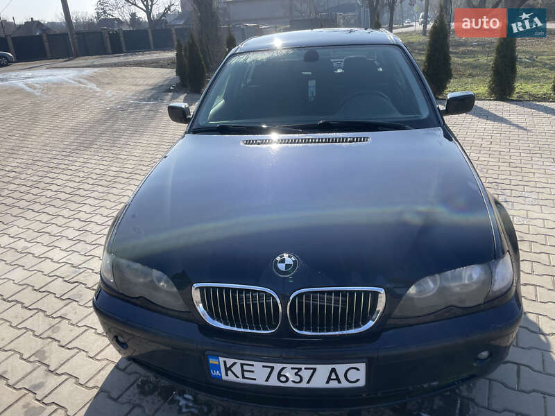 Седан BMW 3 Series 2003 в 