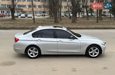 Седан BMW 3 Series 2012 в Львові