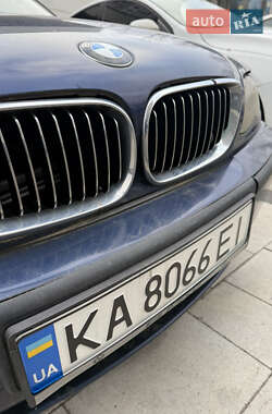 Седан BMW 3 Series 2003 в Киеве