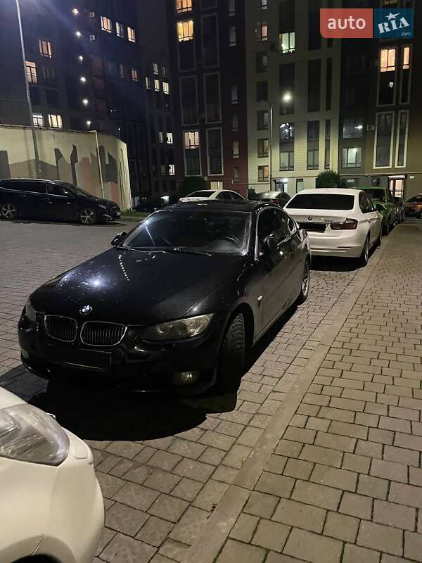 Купе BMW 3 Series 2010 в Львові фото 5 Купе BMW 3 Series 2010 в Львові