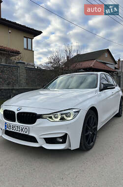 Седан BMW 3 Series 2014 в Киеве