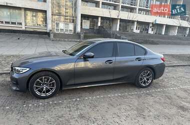 Седан BMW 3 Series 2022 в Киеве