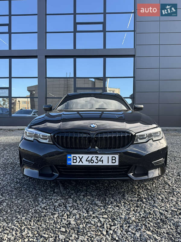 Седан BMW 3 Series 2021 в 