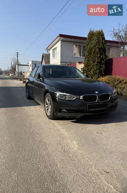 Седан BMW 3 Series 2015 в Киеве