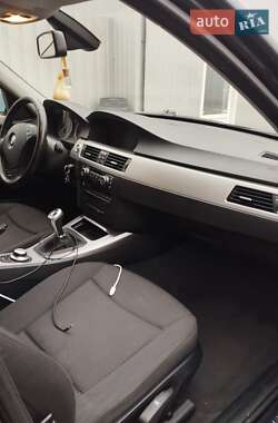 Универсал BMW 3 Series 2008 в Шостке