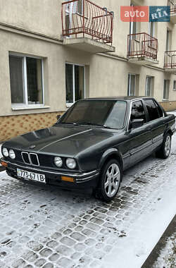 Седан BMW 3 Series 1985 в Моршине