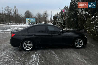 Седан BMW 3 Series 2013 в Никополе