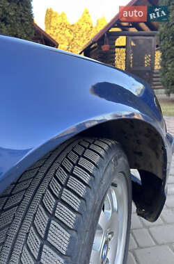Седан BMW 3 Series 2004 в 