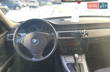 Универсал BMW 3 Series 2006 в Киеве