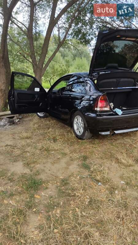 Купе BMW 3 Series 2004 в Ужгороде