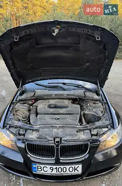 BMW 3 Series 2005
