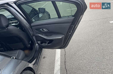 Седан BMW 3 Series 2020 в 