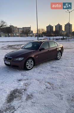 Седан BMW 3 Series 2006 в Киеве