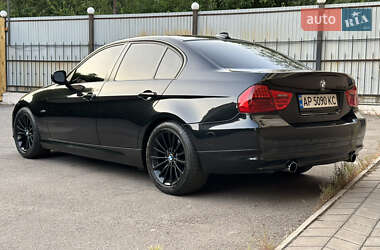Седан BMW 3 Series 2011 в 
